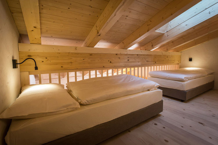 Family Suite with Balcony - Hotel Spitzhorn - Saanen