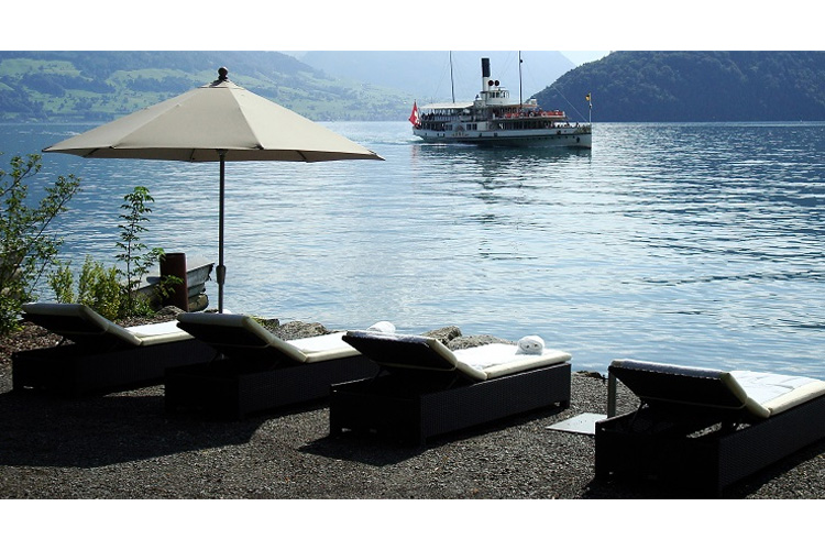 View over the Lake - Hotel Vitznauerhof - Vitznau