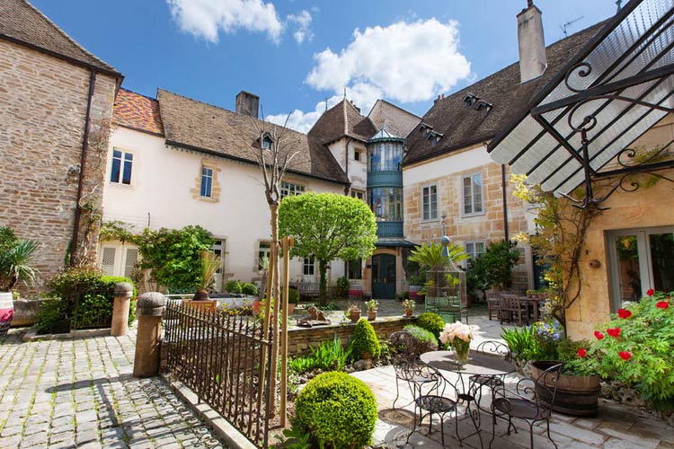 Exteriors - Chez les Fatien - Beaune