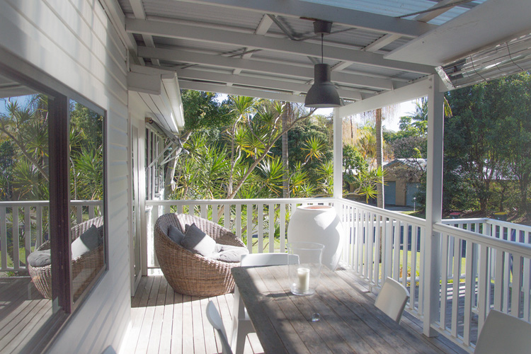 Terrace - Byron Springs Guesthouse - Byron Bay