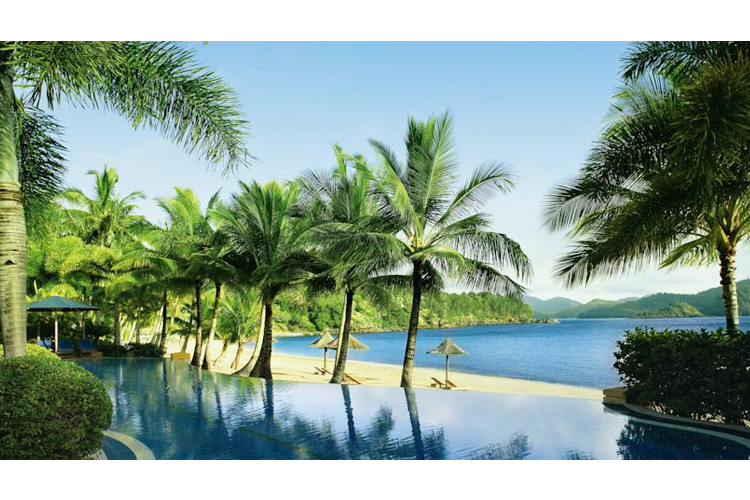 Pool - Beach Club Resort - Hamilton Island