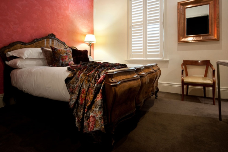 Walnut Room - Hotel Frangos - Daylesford