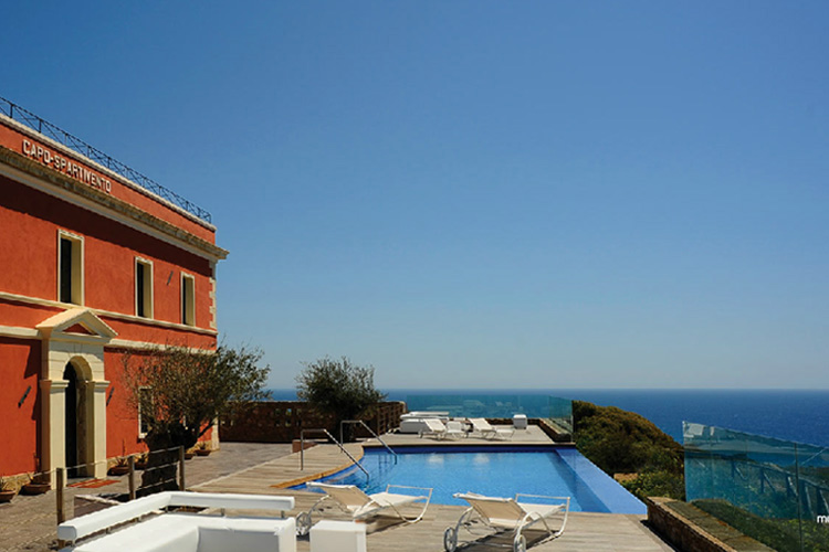 Pool - Faro Capo Spartivento - Domus de Maria