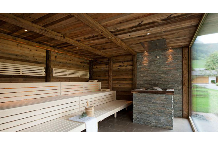 Sweat Room - Hubertus Au - Au