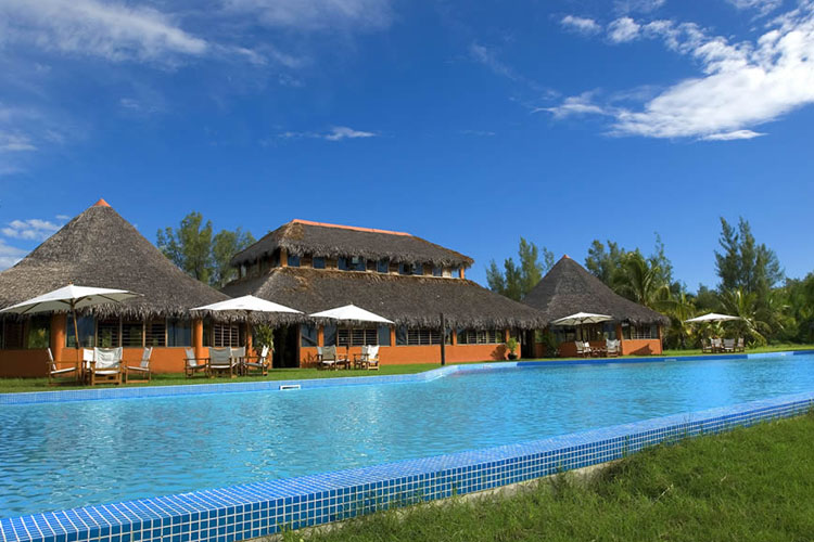 Pool -  Nosy Saba Private Island & Spa - Nosy Saba