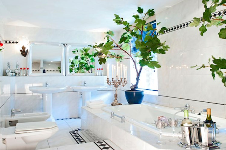 Bathroom - Breitner House - Amsterdam