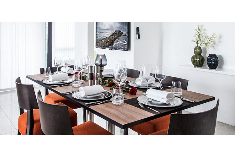 Deluxe Suite - Black Pearl Apartment Hotel - Reykjavik