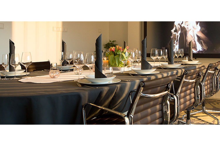 Penthouse - 2 Suites Deluxe - Black Pearl Apartment Hotel - Reykjavik