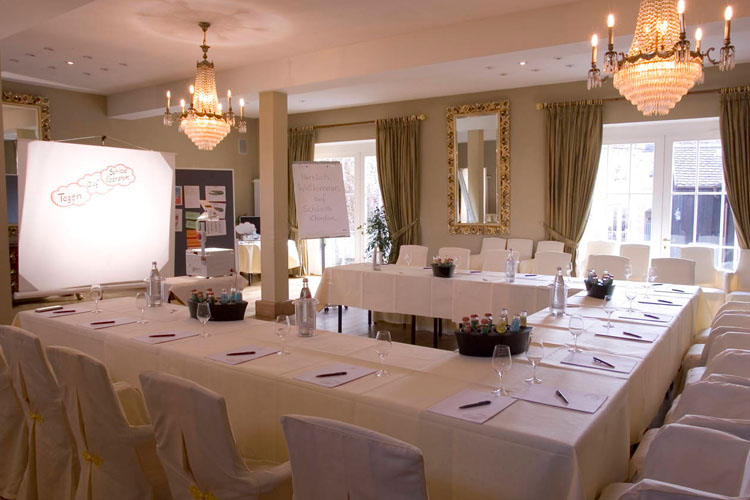 Meeting Room - Schloss Eberstein Restaurant & Hotel - Gernsbach