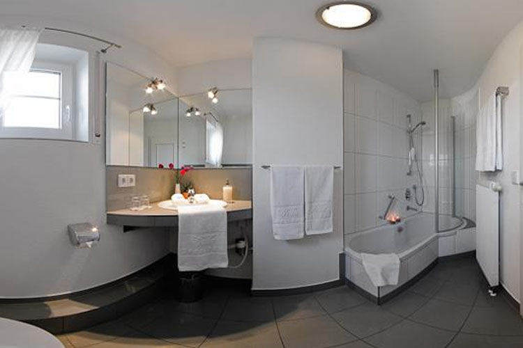 Room Bathroom - Villa Seeschau - Meersburg