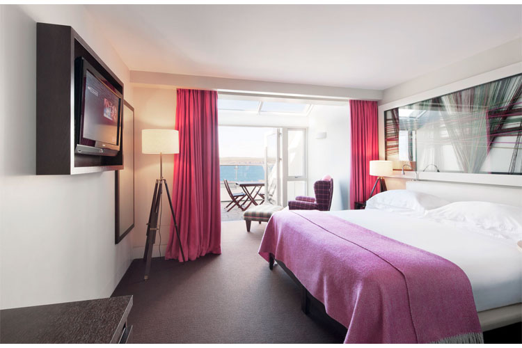 Deluxe Terrace - Cliff House Hotel - Ardmore