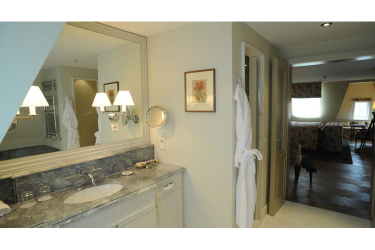 Bathroom - Hotel Detmolder Hof - Detmold