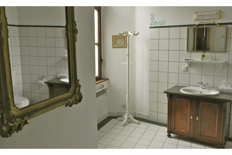 Bathroom - Burg Bernstein - Bernstein
