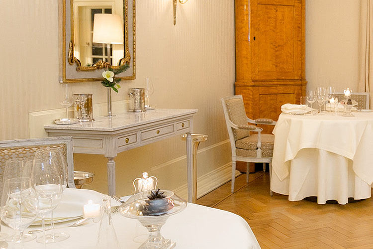 Gourmet Restaurant - Schlosshotel Münchhausen - Aerzen