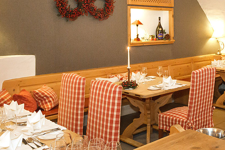 Keller Restaurant - Schlosshotel Münchhausen - Aerzen