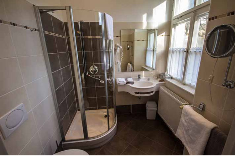 Comfort Double Room - Schloss Burgellern - Schesslitz