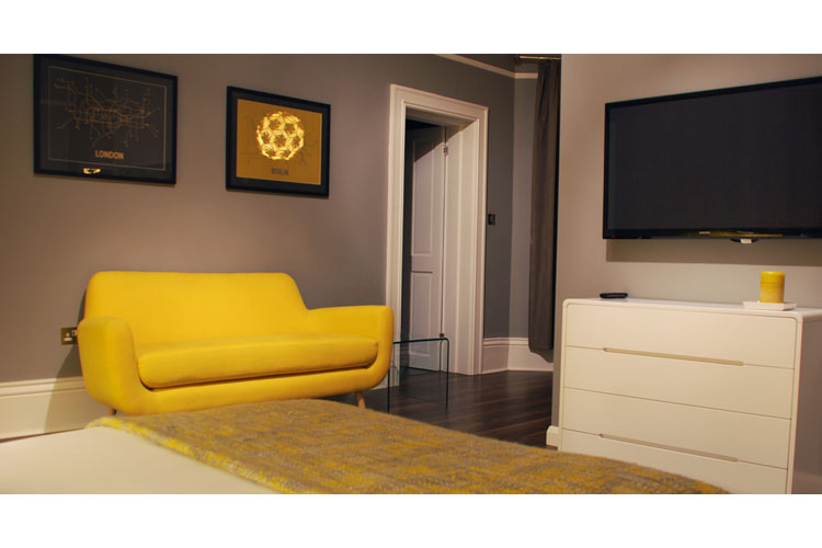 Double Room Ten - Ravilious - Eastbourne