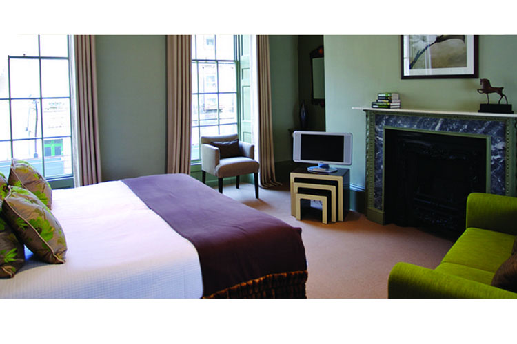 Deluxe Room - The Queensberry Hotel - Bath
