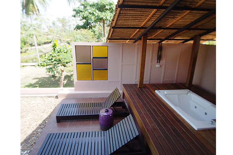 Jacuzzi Balcony Seaview - Seavana Koh Mak Beach Resort - Koh Mak