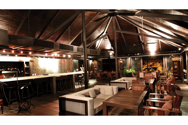 The Mist Restaurant - Muthi Maya - Pakchong