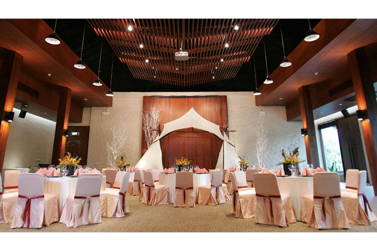 Weeding Place - Muthi Maya - Pakchong