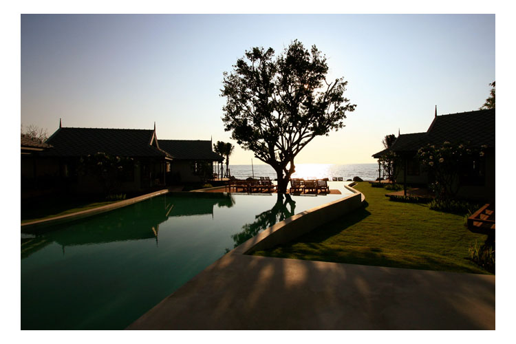 Pool - Devasom Hua Hin Resort - Hua Hin