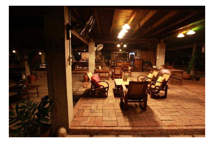 Lounge - Baan Tye Wang Guesthouse - Phra Nakhon Si Ayutthaya