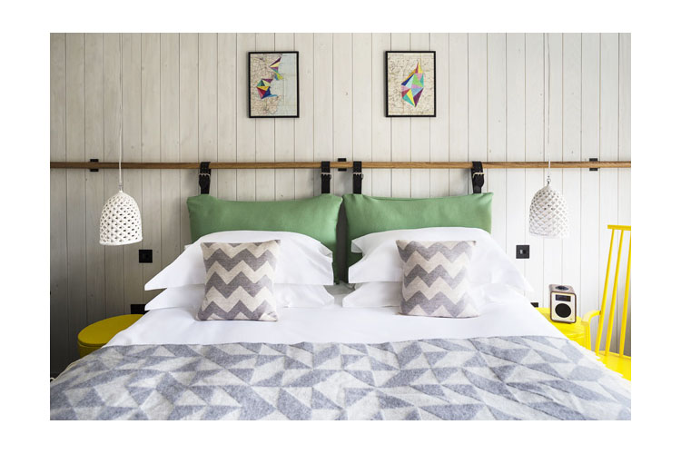 Double Room 08 - The Old Stocks Inn - Stow on the Wold