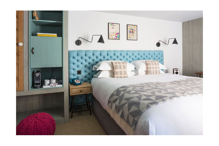 Family Room 02 - The Old Stocks Inn - Stow on the Wold