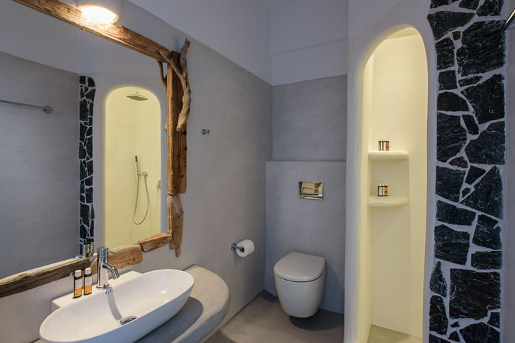 Bathroom - Tania Milos - Pollonia