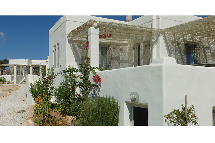 Facade - Portes Houses - GRIECHENLAND