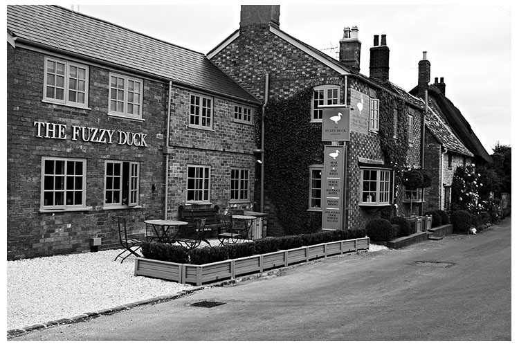 Facade - The Fuzzy Duck Armscote - Stratford-upon-Avon