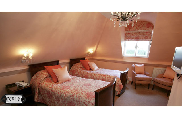 Double Room 16 - Rowton Castle Hotel - Shrewsbury