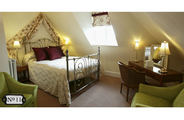 Double Room 11 - Rowton Castle Hotel - Shrewsbury