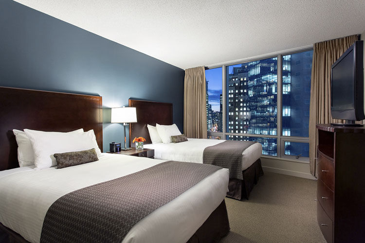 Suite - Auberge Vancouver Hotel - Vancouver