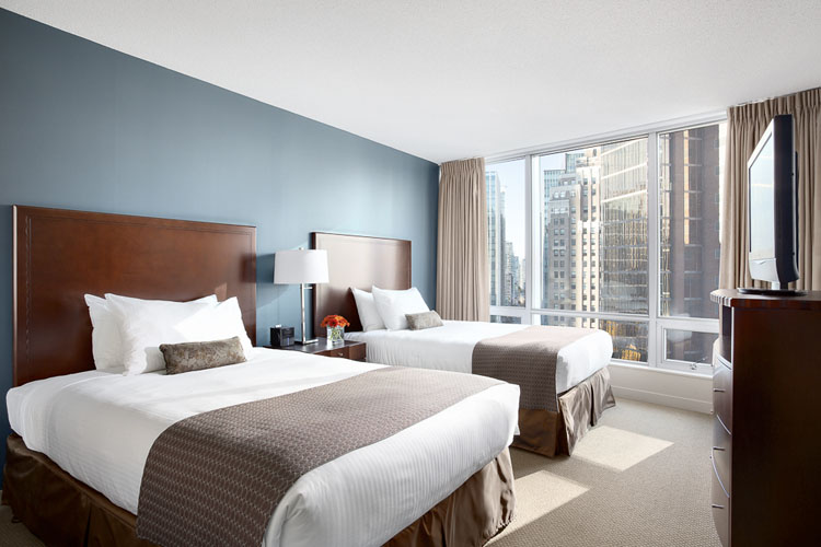 Suite - Auberge Vancouver Hotel - Vancouver