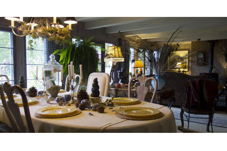 Dining Room - Le petit Clocher - Saint-Sauveur