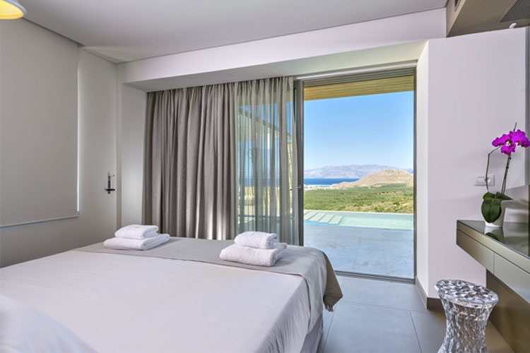 Plethora Villa - Youphoria Villas - Chania