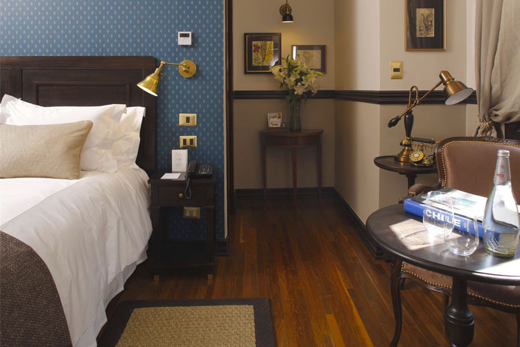 Premium Room - Hotel Boutique Castillo Rojo - Santiago de Chile