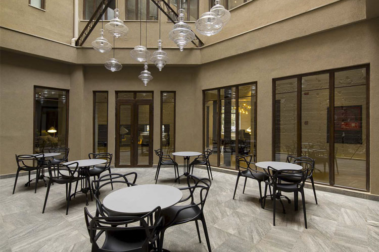 Terrace - Hotel Altiplánico Bellas Artes - Santiago de Chile