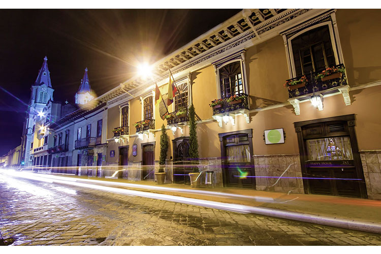 Facade - Hotel Boutique Santa Lucia - Cuenca