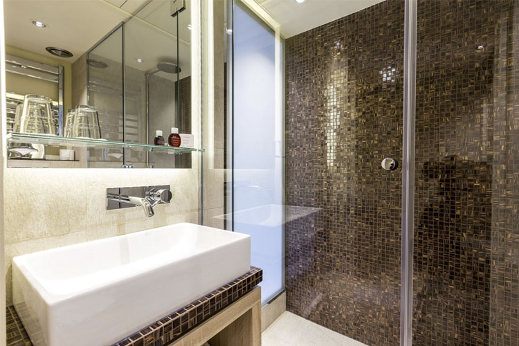 Bathroom - Hotel de la Rue de Lille - Paris