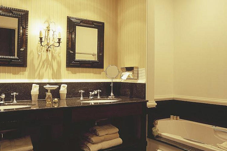 Bathroom - B&B Maison le Dragon - Brugge