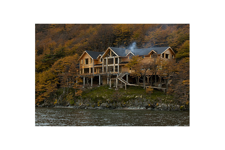 Facade - Aguas Arriba Lodge - El Chaltén