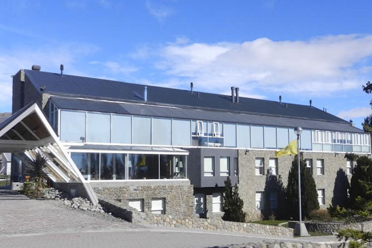 Facade - Hotel ACA el Calafate - El Calafate