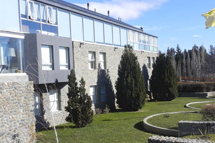 Facade - Hotel ACA el Calafate - El Calafate
