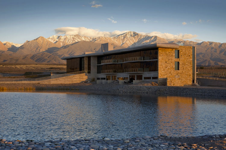 Facade - Casa de Uco Vineyards and Wine Resort - Los Árboles